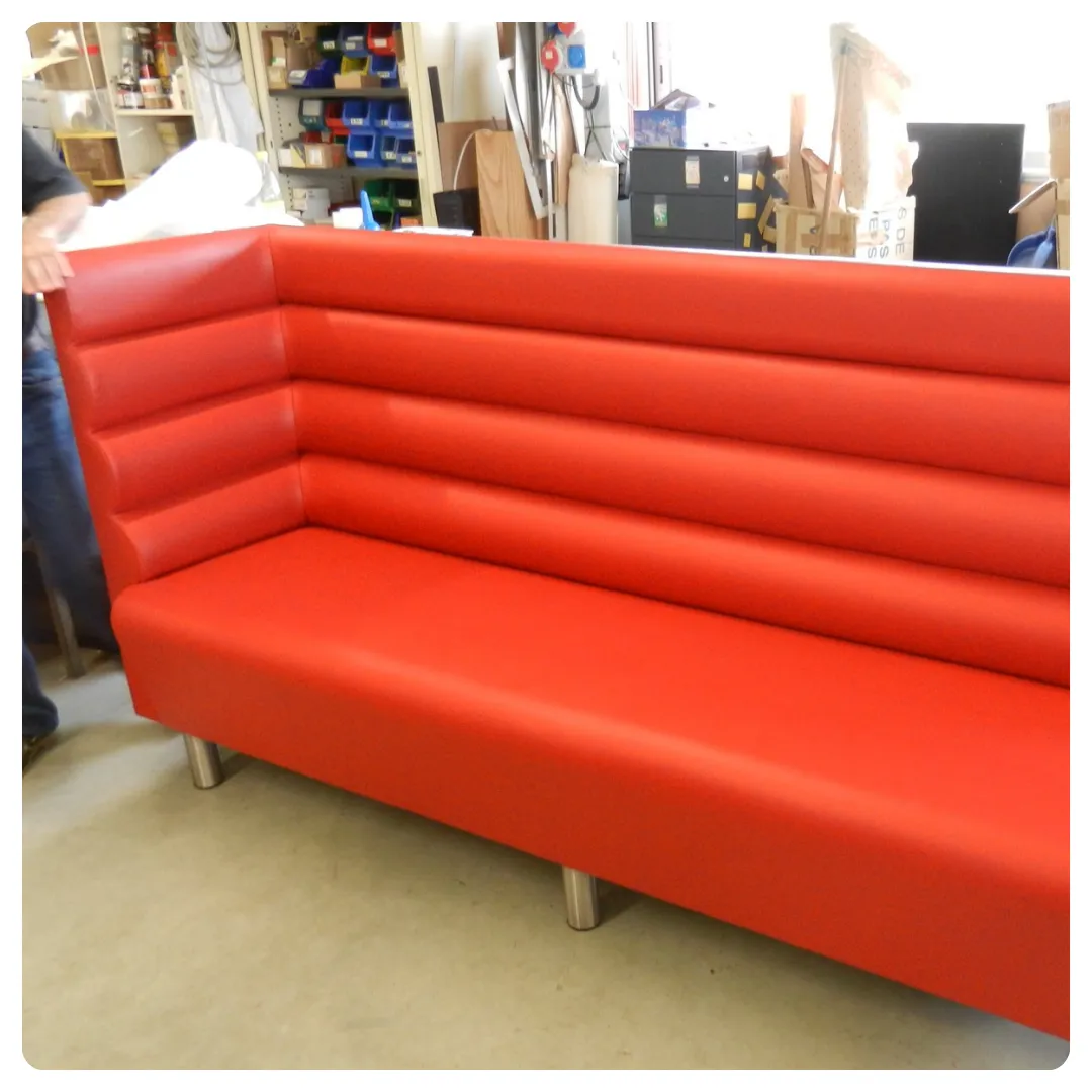 tapissier decorateur joue les tours